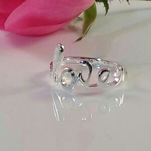 Sterling Silver LOVE Ring Size 7